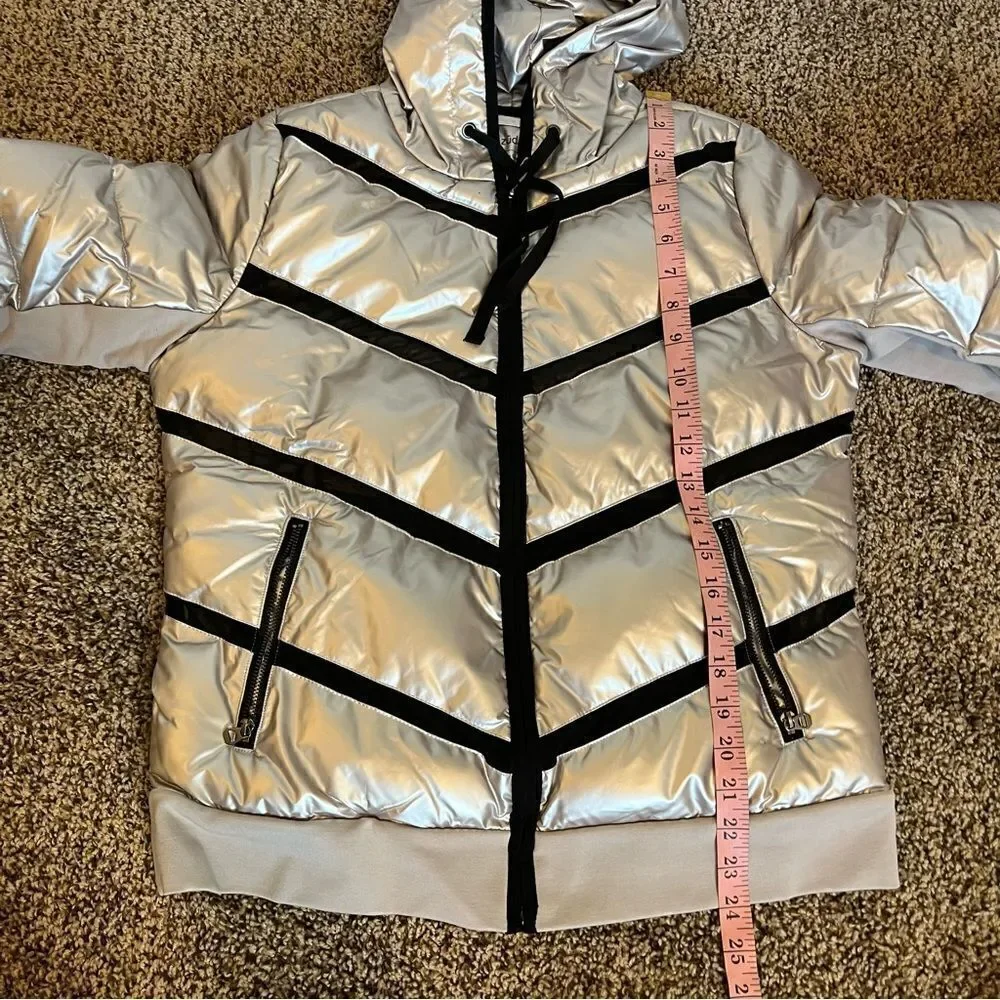 Zuda Quilted Pearlized Puffer Jacket with Hood
